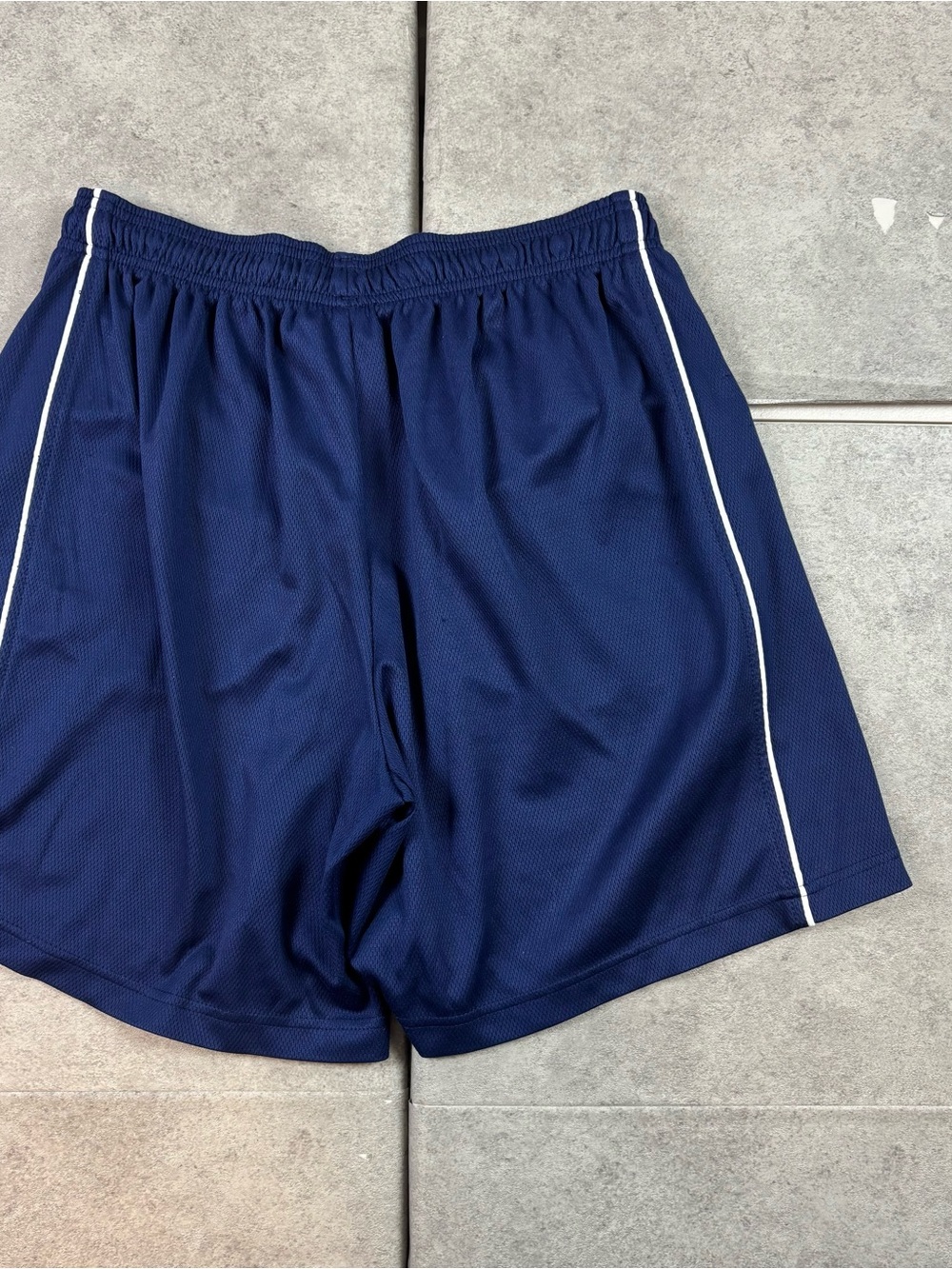 Blue athletic basketball reebok shorts - Picture 6 of 6